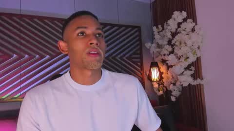 bento_fox online show from 11/23/25, 03:28