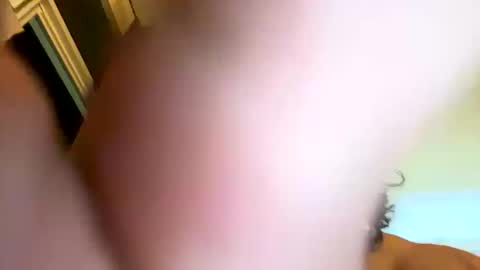 Snapshot of benwylder91 chatting on 10/30/25, 03:30 benwylder91 online show from 10/30/25, 03:30