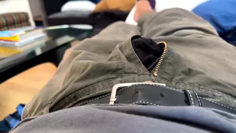 benz10001 online show from 10/04/25, 04:05