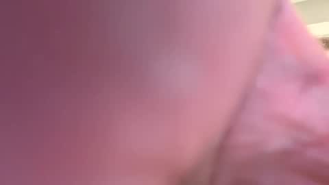 benz10001 online show from 11/22/25, 02:38