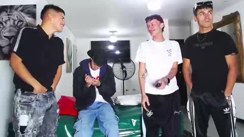 benz boys online show from 09/25/25, 12:09