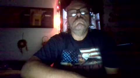 Snapshot of bergeeric1970 chatting on 07/28/26, 01:56 bergeeric1970 online show from 07/28/26, 01:56