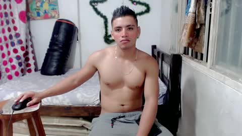 Snapshot of bergon30 chatting on 01/04/25, 10:16 Bergon77 online show from 01/04/25, 10:16