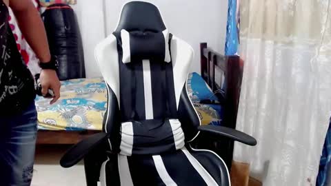 Snapshot of bergon30 chatting on 01/24/25, 03:13 Bergon77 online show from 01/24/25, 03:13