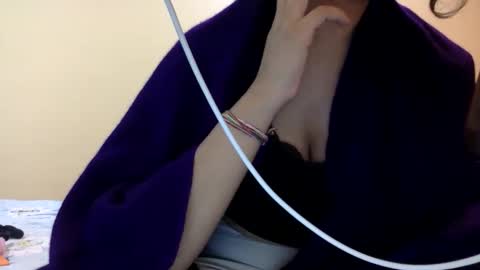 tixxie  online show from 11/07/25, 12:16