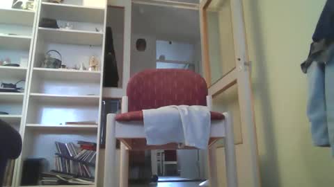 Snapshot of berra3232 chatting on 10/22/25, 11:32 berra online show from 10/22/25, 11:32