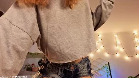 Hi Im NikaComing back online on Monday 3 online show from 05/30/26, 05:15