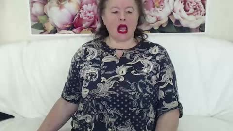 BerryShickX online show from 10/21/25, 08:37