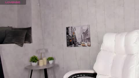 Snapshot of berta_kelly chatting on 11/26/25, 12:33 Berta online show from 11/26/25, 12:33