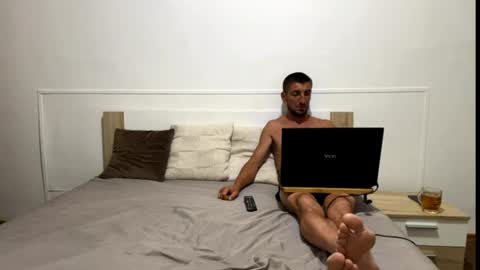 Alex and Victoria online show from 06/22/26, 07:55