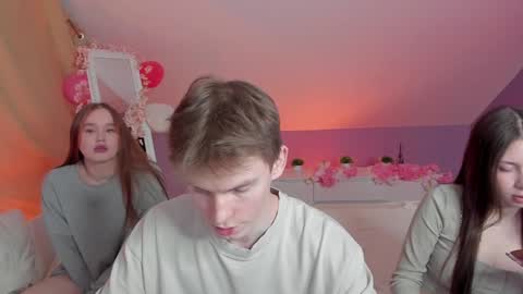 Danny and Kira online show from 01/20/25, 02:36