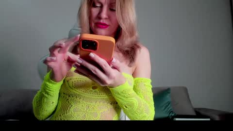 Rita I will online 14 December  online show from 12/19/24, 01:40