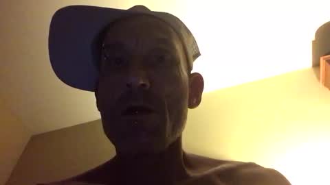 Snapshot of bestbwc4u chatting on 10/07/25, 08:55 bestbwc4u online show from 10/07/25, 08:55