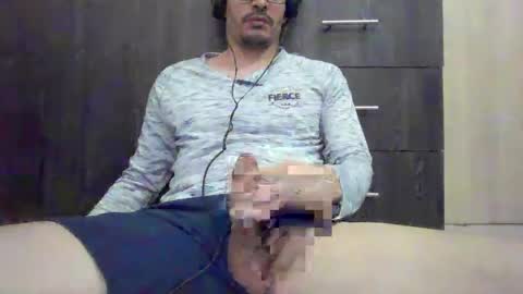Snapshot of bestfreecammodels chatting on 01/15/25, 12:04 bestfreecammodels online show from 01/15/25, 12:04