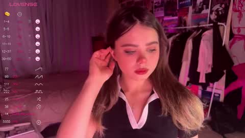 Emily  Stream every day  online show from 10/26/25, 05:41