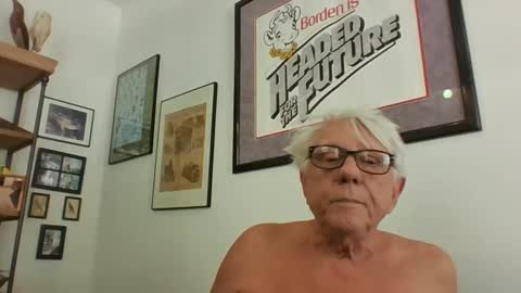 bestshot1951 online show from 01/13/25, 05:23