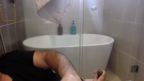 Snapshot of betoooox chatting on 10/21/25, 12:39 Virtual Gentleman online show from 10/21/25, 12:39