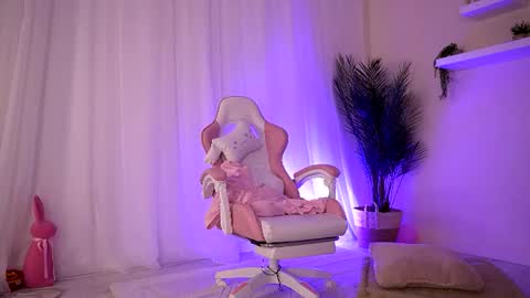 Betty online show from 07/19/26, 03:43