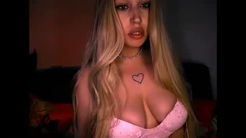 Daniela online show from 09/16/25, 10:27
