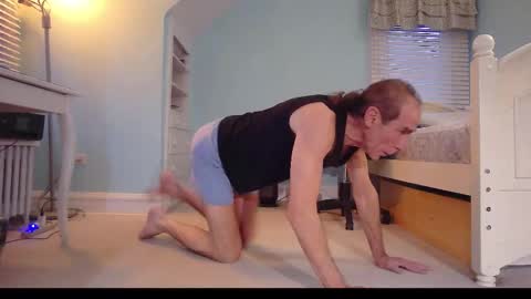 Snapshot of betterwithu2 chatting on 11/19/25, 09:59 betterwithu2 online show from 11/19/25, 09:59