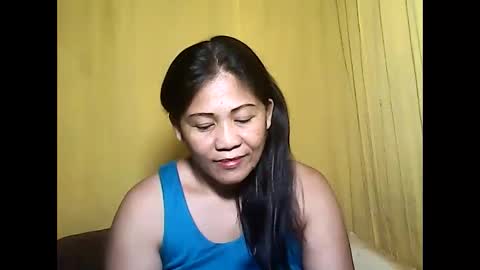 betty_83 online show from 12/21/25, 12:45