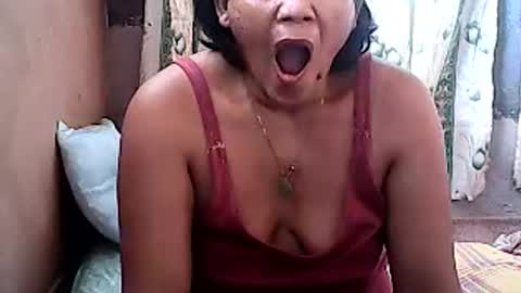 betty_83 online show from 07/07/26, 12:02