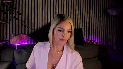 Betty online show from 06/16/26, 01:19
