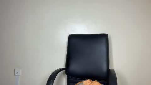 Snapshot of betty_fire_ chatting on 01/27/25, 05:47 Adah online show from 01/27/25, 05:47