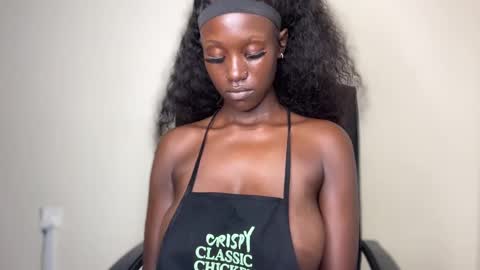 Snapshot of betty_fire_ chatting on 02/03/25, 11:15 Adah online show from 02/03/25, 11:15