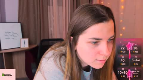 Snapshot of betty_luck chatting on 12/08/24, 02:19 your dream online show from 12/08/24, 02:19