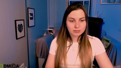 Snapshot of betty_luck chatting on 01/18/25, 04:31 your dream online show from 01/18/25, 04:31