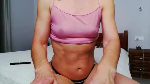 betty_sw online show from 11/03/25, 12:50