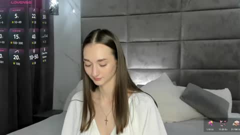 Kelly online show from 06/16/26, 02:03