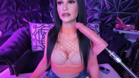 NatashaxoBangs online show from 06/15/26, 12:13