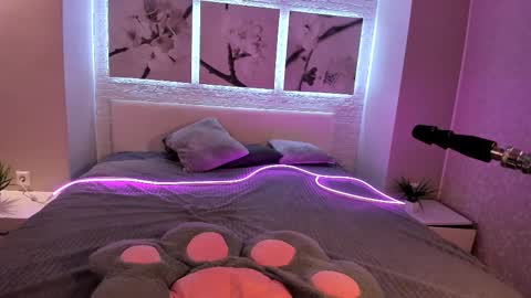 Betty online show from 10/10/25, 08:19