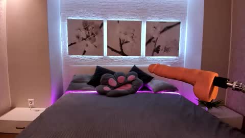 Betty online show from 10/17/25, 08:33