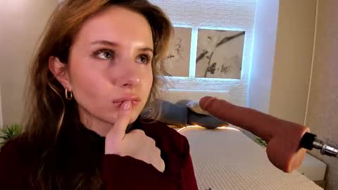 Betty online show from 11/23/25, 08:19