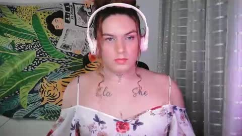 bettytaylor23 online show from 11/11/25, 11:16