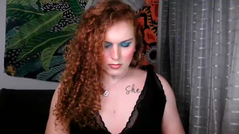 bettytaylor23 online show from 06/25/26, 10:03