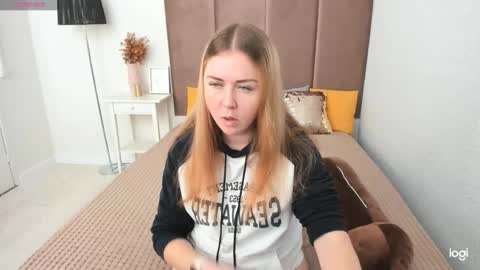 Mila Sweet online show from 10/07/25, 05:04