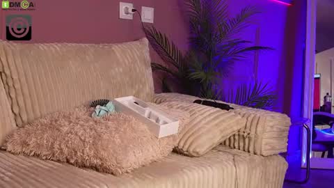 Betty online show from 07/12/26, 04:58