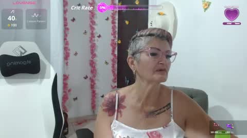 Snapshot of bety_cum3 chatting on 09/15/25, 08:58 bibiana online show from 09/15/25, 08:58