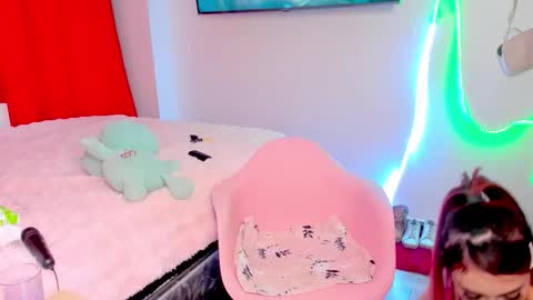 danni online show from 10/23/25, 11:35