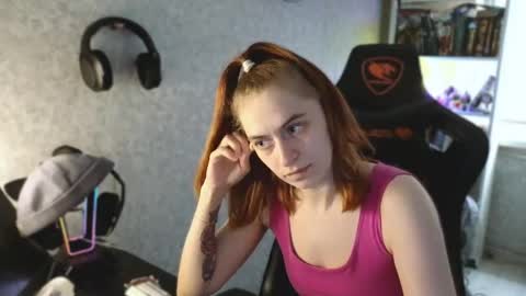 beverly_yay online show from 04/28/26, 03:28