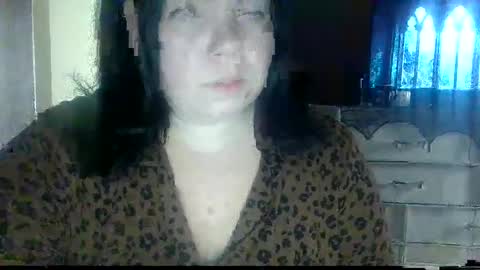 Snapshot of beverlybell chatting on 10/07/25, 04:26 Beverly Bell online show from 10/07/25, 04:26