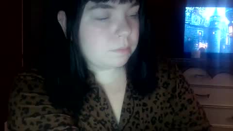 Snapshot of beverlybell chatting on 10/16/25, 01:17 Beverly Bell online show from 10/16/25, 01:17