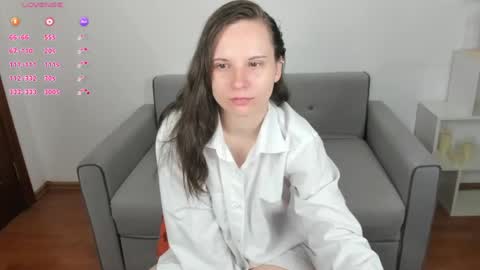 Snapshot of beverlyhodgess chatting on 05/07/26, 01:55 beverlyhodgess online show from 05/07/26, 01:55