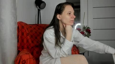 Snapshot of beverlyhodgess chatting on 05/23/26, 01:44 beverlyhodgess online show from 05/23/26, 01:44
