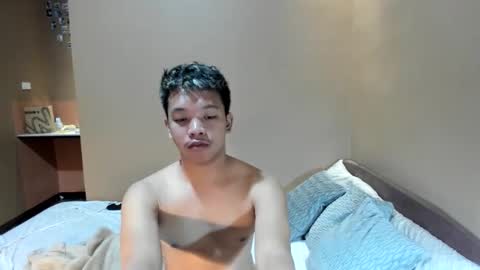 Snapshot of bexyourxman chatting on 05/15/26, 07:37 Adrian online show from 05/15/26, 07:37