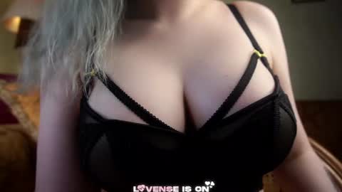 Eliz online show from 07/07/26, 06:47